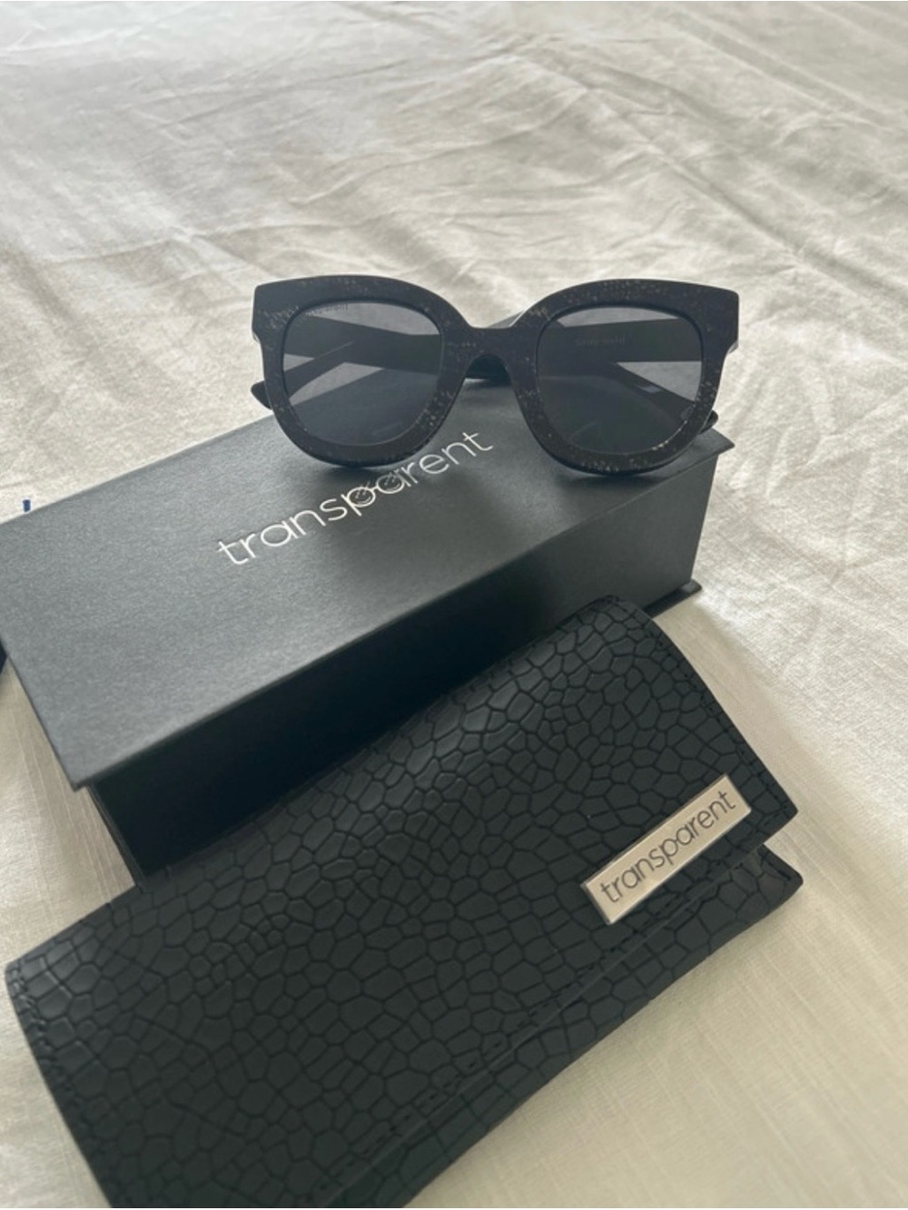Transparente Black Oversized Cat-Eye Sunglasses with Case